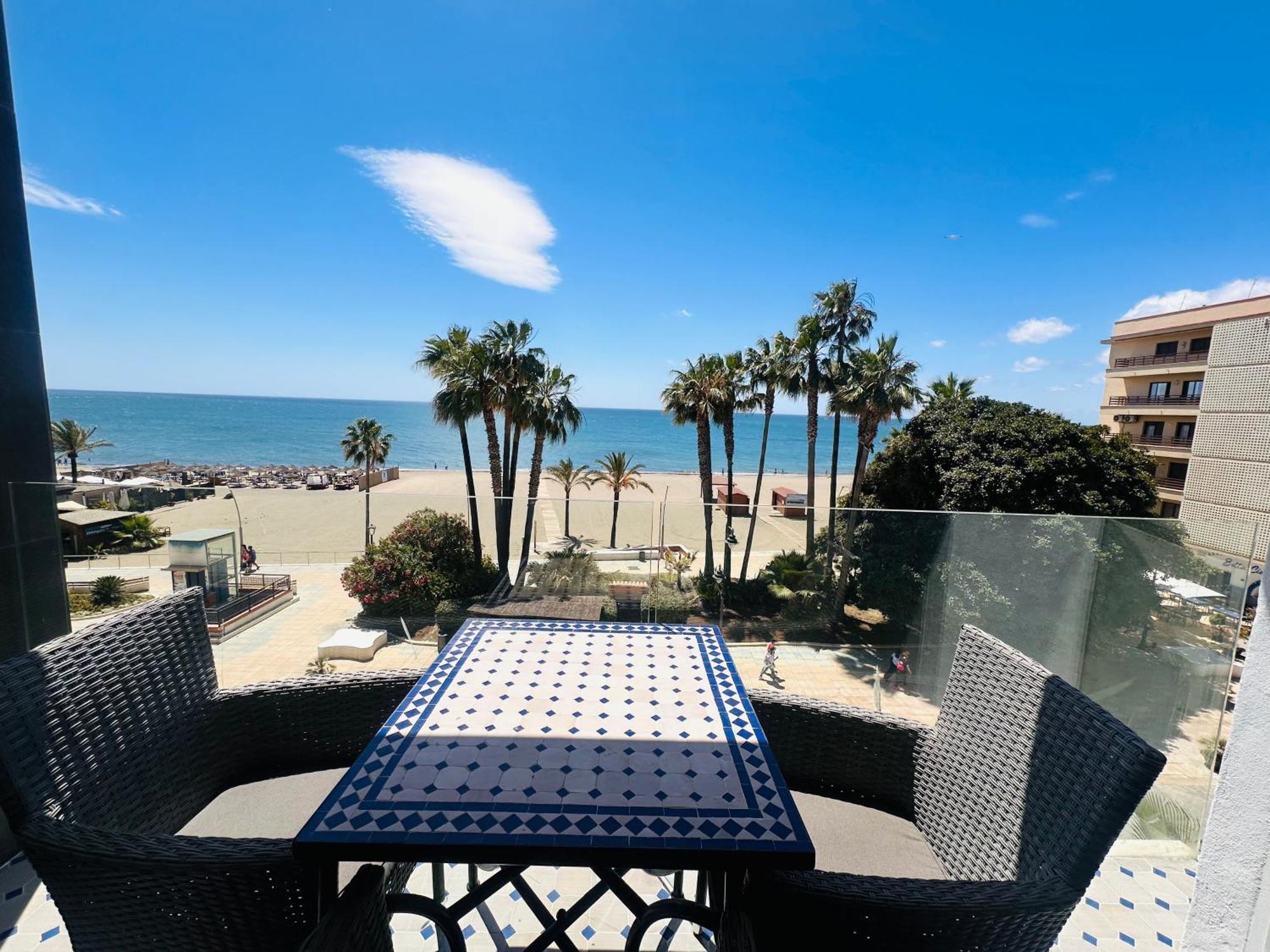 La Viu Daire Estepona Dış mekan fotoğraf